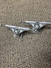 Caminhões de skate independentes prata 2 pares ocos 144/8,25 comprar usado  Enviando para Brazil