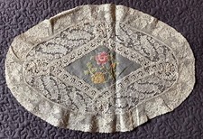 Napperon dentelle ancienne d'occasion  Puy-l'Évêque