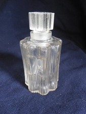 Ancien flacon parfum d'occasion  Saint-Sébastien-de-Morsent