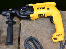 Dewalt d25033 corded for sale  SUNBURY-ON-THAMES