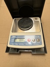 100 compact precision for sale  LONDON