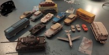Lot dinky toys d'occasion  Rozoy-sur-Serre