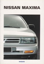 Catalogue brochure nissan d'occasion  Palaiseau