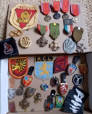 Lot insignes médaille d'occasion  Ouroux-sur-Saône