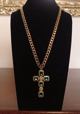 Collana con croce usato  Ladispoli