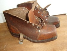 Ancienne paire chaussure d'occasion  Saint-Julien-les-Villas