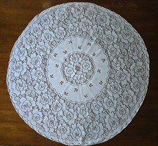lovely round table for sale lovely round table for sale Seward