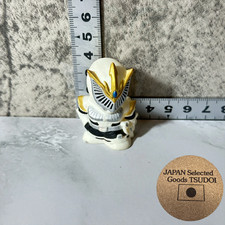Boneco Kamen Rider Ryuki Survive branco japonês Sofubi dedo 4,5cm/1,8" 000490 comprar usado  Enviando para Brazil