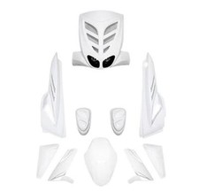Kit carrosserie blanc d'occasion  Javron-les-Chapelles