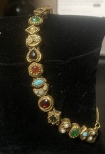 Berloque vintage sem assinatura Goldette renascimento vitoriano pulseira deslizante corrente de segurança comprar usado Berloque vintage sem assinatura Goldette renascimento vitoriano pulseira deslizante corrente de segurança comprar usado  Enviando para Brazil