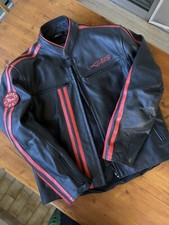 Giubbotto moto pelle usato Giubbotto moto pelle usato  San Benedetto del Tronto