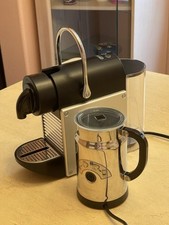 Máquina de café expresso Nespresso Pixie - (preto) E AEROCCINO PLUS ESPUMADOR DE LEITE comprar usado  Enviando para Brazil