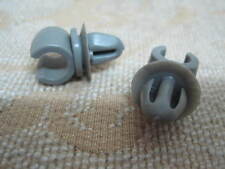 Usado, 2 NOS GENUÍNO FORD ESCORT Mk2 RS1800 RS2000 MÉXICO 8mm SPEEDO CLIP. comprar usado  Enviando para Brazil