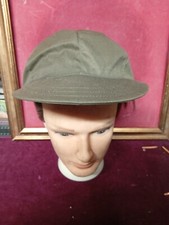 Cappello berretto stupida usato  Italia