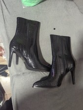 Boohoo wide fit for sale Boohoo wide fit for sale  NELSON