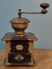 Antique coffee grinder usato  Brescia