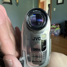 Filmadora JVC GR-D31U Mini DV com estojo para peças que não funcionam  comprar usado  Enviando para Brazil