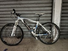 Bicicletta mountain bike usato  Mola di Bari