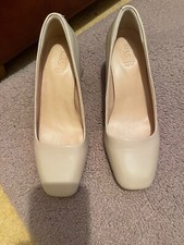 Cream coloured leather for sale  DUNFERMLINE