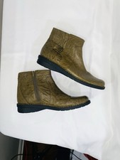 Clarks women shoes for sale  Cumming