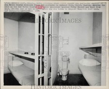 jail cell for sale  Memphis