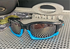 Giacca oakley split usato Giacca oakley split usato  Spedire a Italy