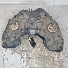 Serbatoio carburante mercedes usato  Paterno