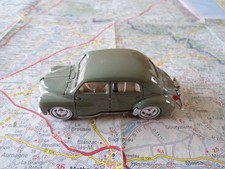 Renault gris vert d'occasion  Évrecy
