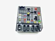 Centralina porta fusibili usato Centralina porta fusibili usato  Casalnuovo di Napoli