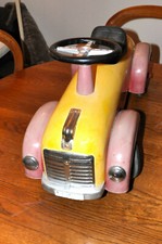 Ancienne voiture pousse d'occasion  Levallois-Perret