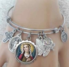 Pulseira Santa Isabel da Hungria, Padroeira das Viúvas, Enfermeiras, Noivas comprar usado  Enviando para Brazil