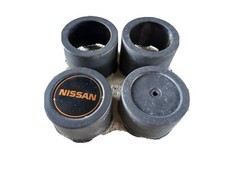 Borchie coprimozzo nissan usato  Spinete