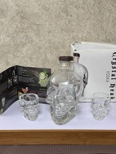 Crystal Head Vodka 750ml garrafa caveira com caixa, 2 copos Skull Shot e cartão de receita, usado comprar usado Crystal Head Vodka 750ml garrafa caveira com caixa, 2 copos Skull Shot e cartão de receita, usado comprar usado  Enviando para Brazil