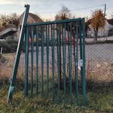 Portail fer vert d'occasion  Thorigny-sur-Oreuse