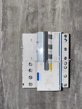 Disjoncteur tetrapolaire nft83 d'occasion  Pessac
