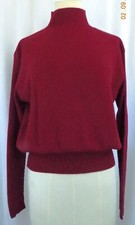 Maglione maglia rosso usato Maglione maglia rosso usato  Spedire a Italy