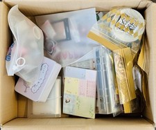 Lote de suministros de diario, pegatinas, accesorios para tarjetas fotográficas y llaveros segunda mano  Embacar hacia Mexico