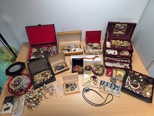 Leipzig, 500 Gebrauchte Uhren & Schmuck gebraucht kaufen Leipzig, 500 Gebrauchte Uhren & Schmuck gebraucht kaufen Leipzig
