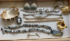 Costume jewelry vtg for sale  Jacksonville