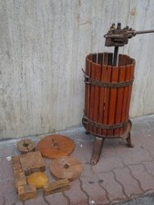 Antico torchio per usato  Salerno