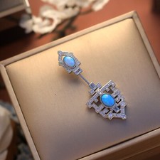 Broche pin dentelle d'occasion  Paris VI