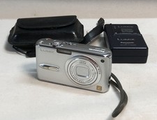Panasonic Lumix DMC-FX07 Aparat cyfrowy srebrny 7,2MP z baterią i ładowarką Używany na sprzedaż  Wysyłka do Poland