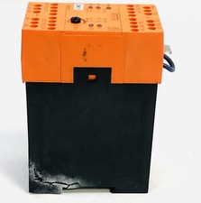 RELÉ DE SEGURIDAD SAFEMASTER #BH5928 CON RELÉ DE TIEMPO ** SOLO PARA PIEZAS ** segunda mano  Embacar hacia Mexico