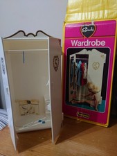 Pedigree sindy dollhouse for sale  WHITCHURCH