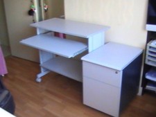 Table ordinateur casier d'occasion  Juan-les-Pins
