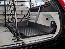 VOLVO V90 II wykladzina mata pies bagaznik klatka na sprzedaż  PL
