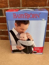 Baby Bjorn Baby Carrier Active 0+ Meses Quase Não Usado Ótimo Estado Preto/Prata comprar usado  Enviando para Brazil