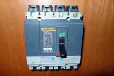 Compact ns250n schneider d'occasion  Barr