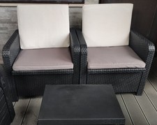 Set poltrone tavolino usato  Ardea