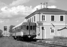 Fotografia stazione ferroviari usato  Villalfonsina